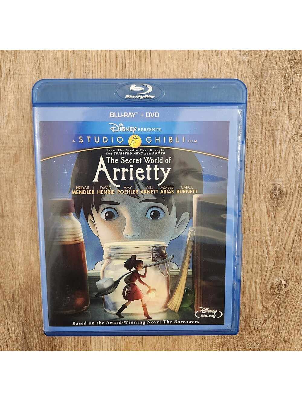 The Secret World of Arrietty (Blu-ray/DVD, 2012, 2-Disc Set) Studio Ghibli LN-VG